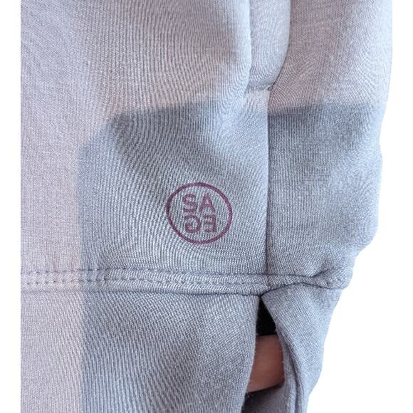 Sage Pullover Comfy Purple Sweatshirt, Size Medium. Soft Material. - Picture 3 of 9